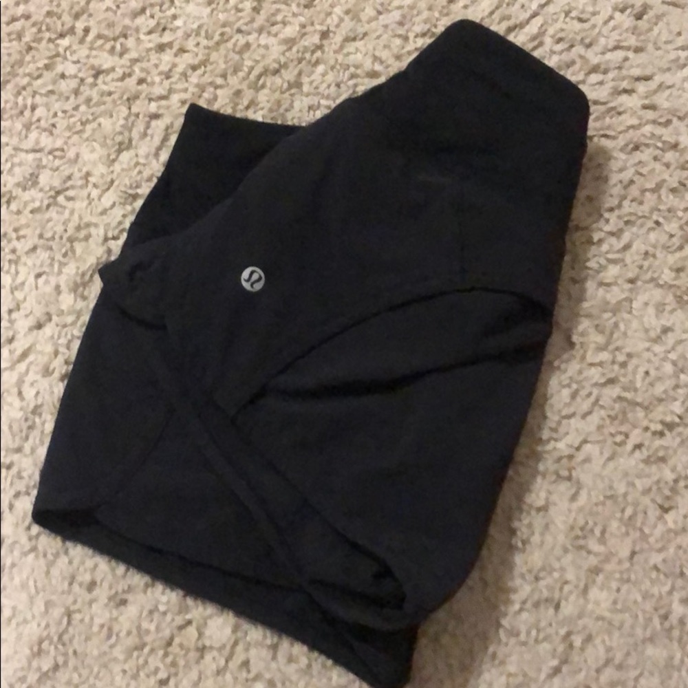 Lulu lemon running shorts